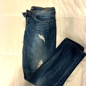 Doll house skinny short ankle size 8 slightly used excellent condition